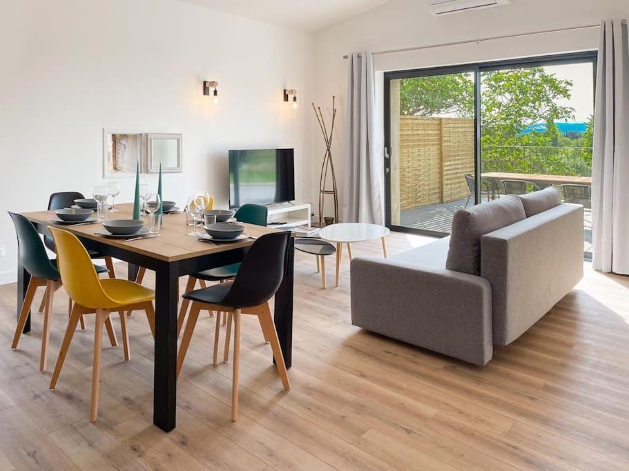 Appartement Dans Un Mas Provencal Allan Kültér fotó